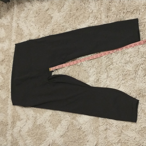Lululemon Black Wunder Under High Rise Leggings Size 18 - Picture 4 of 7